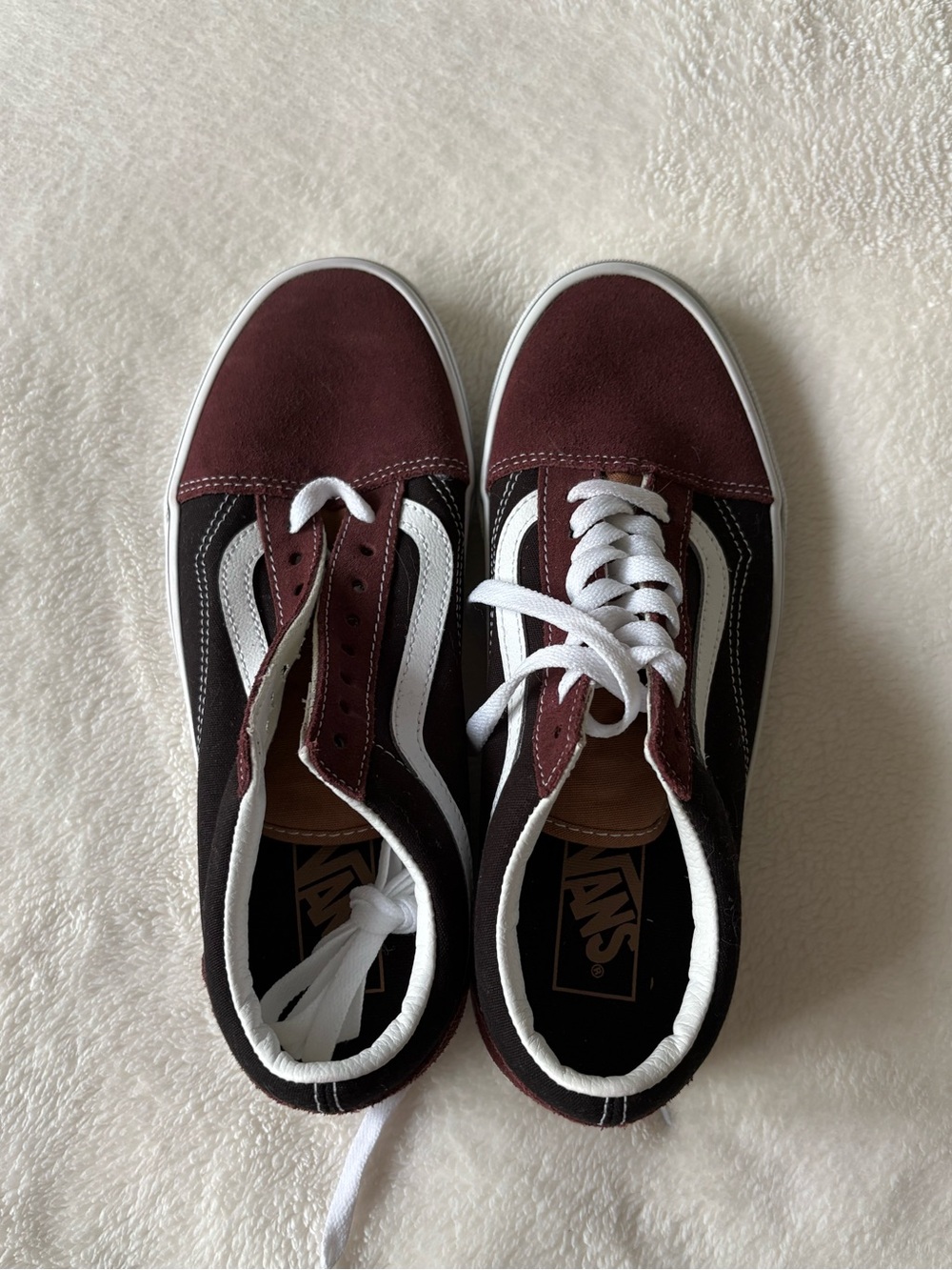VANS Old Skool Skate Shoes - Burgundy/Black